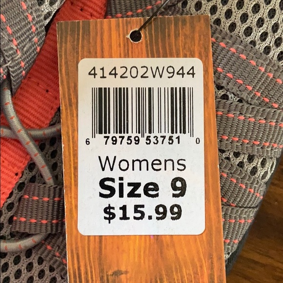 Women’s water shoes - Picture 2 of 3